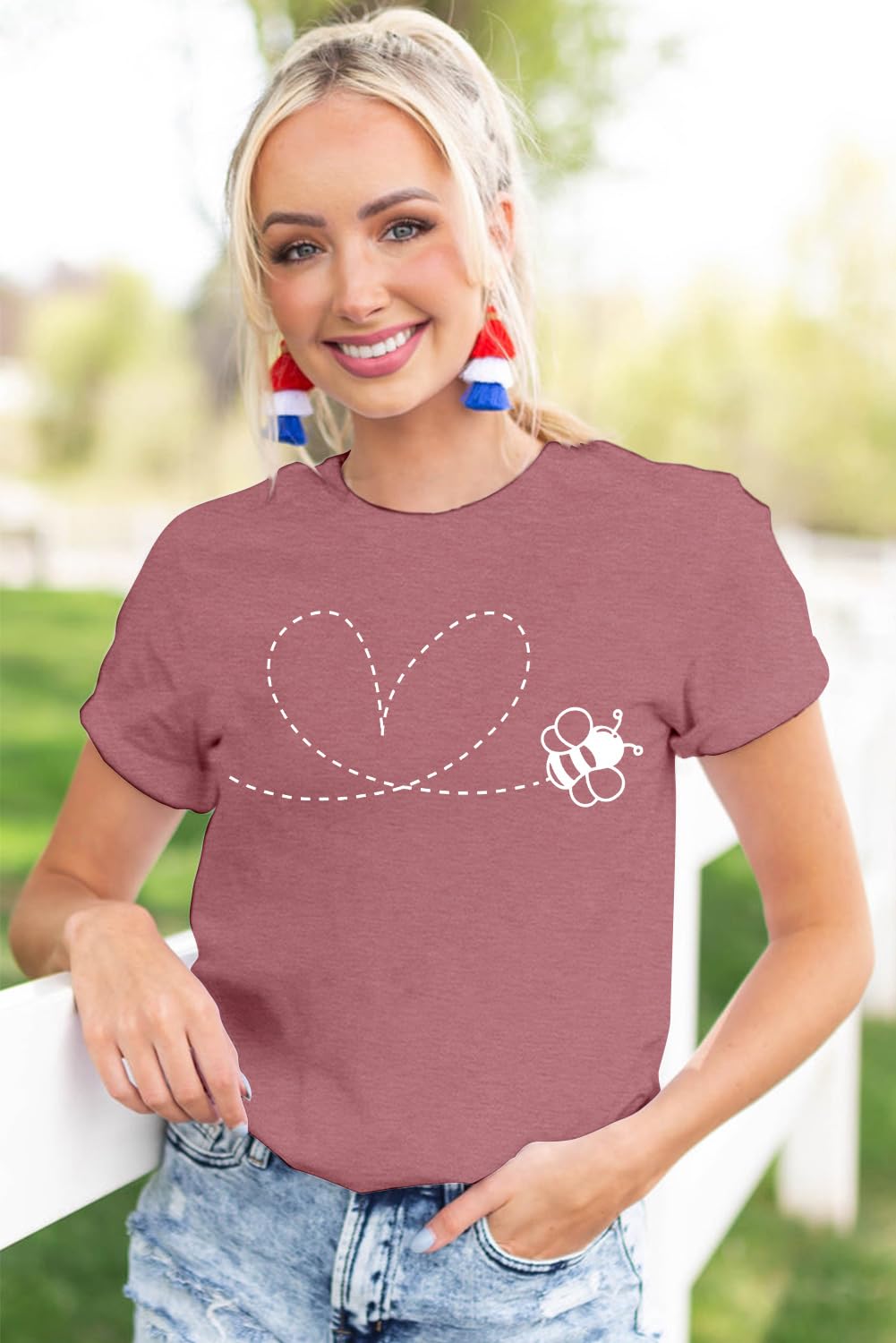 Bee T-Shirt for Women: Cute Bee Graphic Shirts Bee Kind T Shirt Funny Inspirational Casual Tees Tops